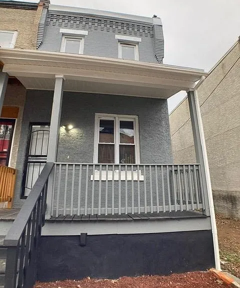 758 N Dekalb St — Photo 2