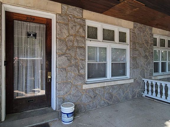2nd image of 234 S Madison St APT 3