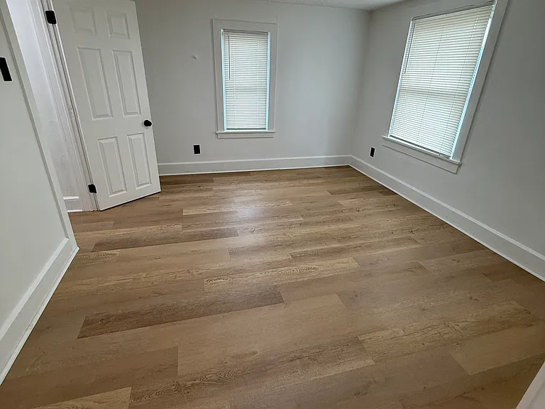 221 Charlotte St NW #2 — Photo 9