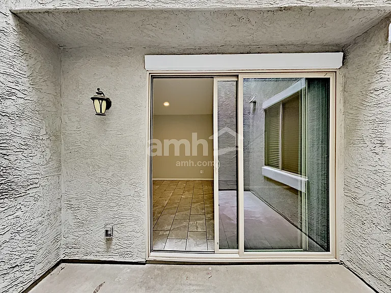 20734 W Stone Hill Rd — Photo 17