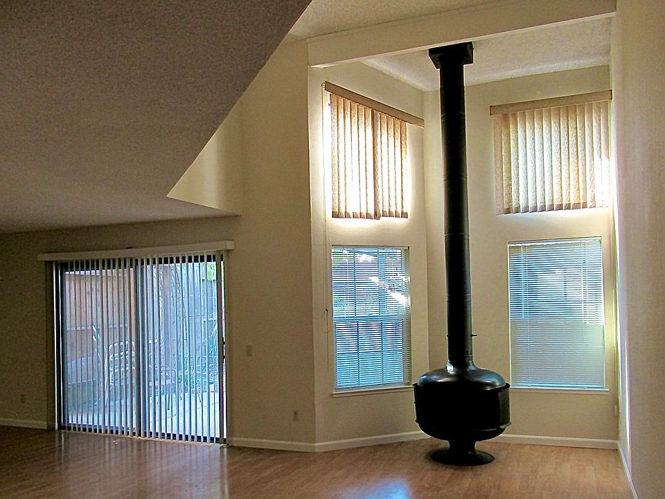 4863 Lago Vista Cir, San Jose, CA 95129 | Zillow