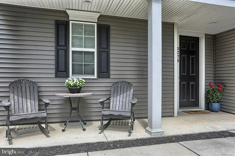 3 bed, 2586 sqft, $2,695 — Photo 4