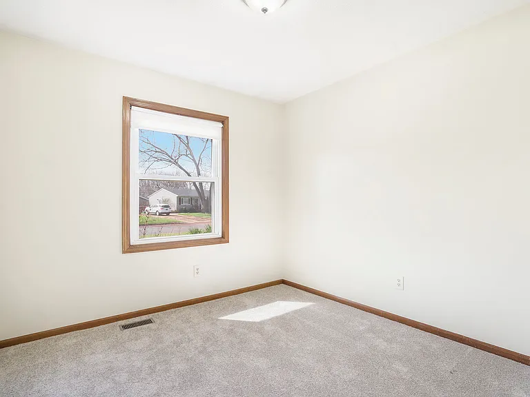 3815 Florinda Ave — Photo 13