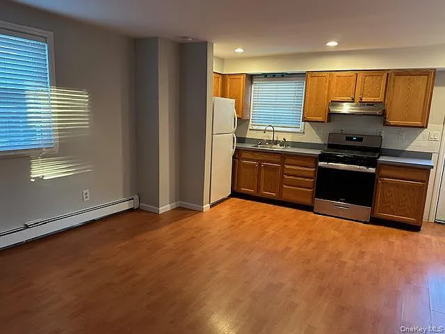 44 1/2 Avenue A #REAR — Photo 2