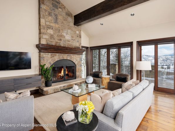 282 Terrace Dr