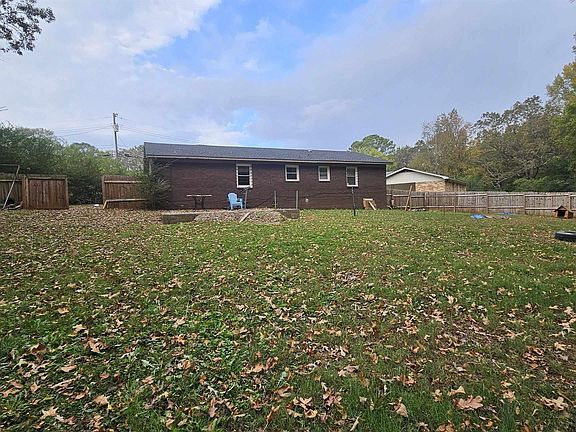 3rd image of 4317 Irondale Dr NW