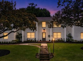 29 E 67th St APT 1, Savannah, GA 31405