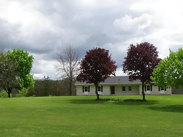 1814 Fairground Rd, Liverpool, PA 17045