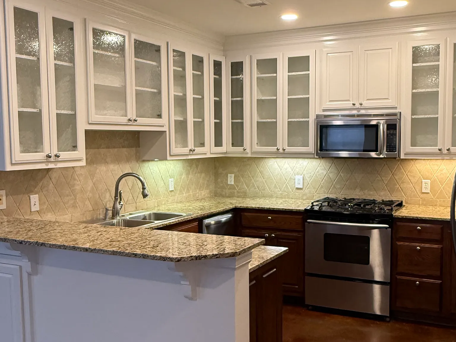 1 bed, 1458 sqft, $1,850 — Photo 3