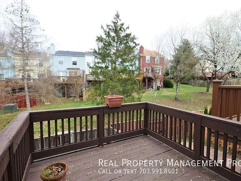 6634 Briarleigh Way — Photo 20