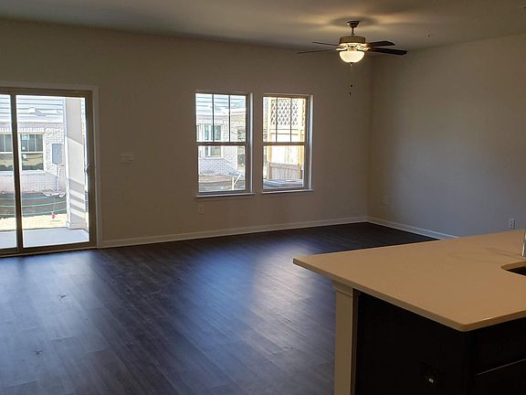 5th image of 1416 Flathead River Ln SW