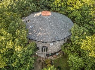 10 Timber Top Cir, Pacific, MO 63069