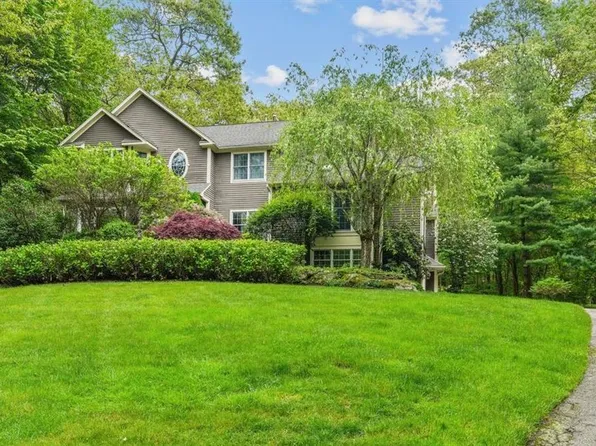 157 Joseph Ct, Warwick, RI 02886