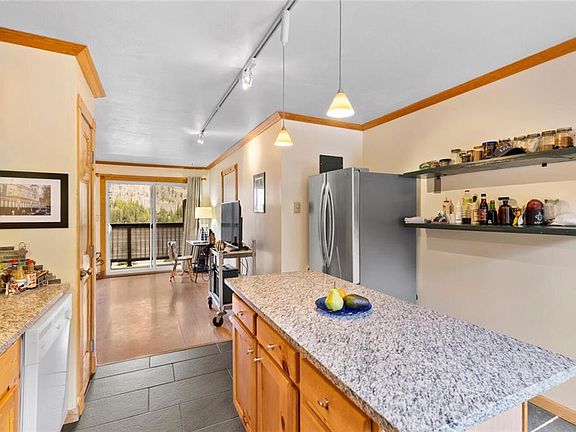3rd image of 67 Peaks View Ct #231