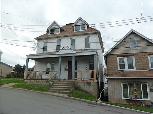 This building features 1 two-bedroom unit and 2 one-bedroom units