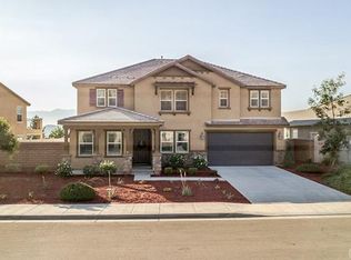 20334 Symphony Dr, Riverside, CA 92507