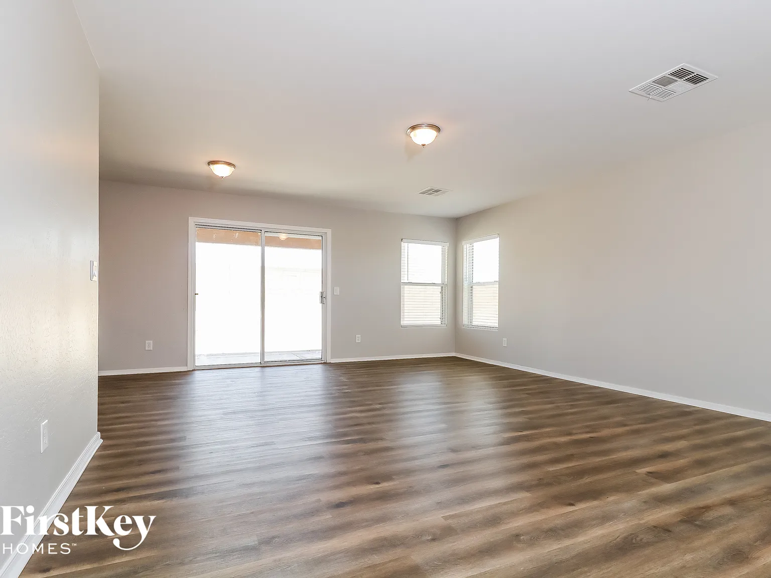 4 bed, 2.0 bath, 1519 sqft, $1,885 — Photo 4