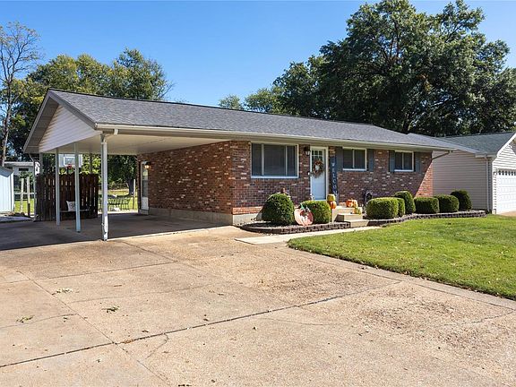 2nd image of 755 Ivygate Dr