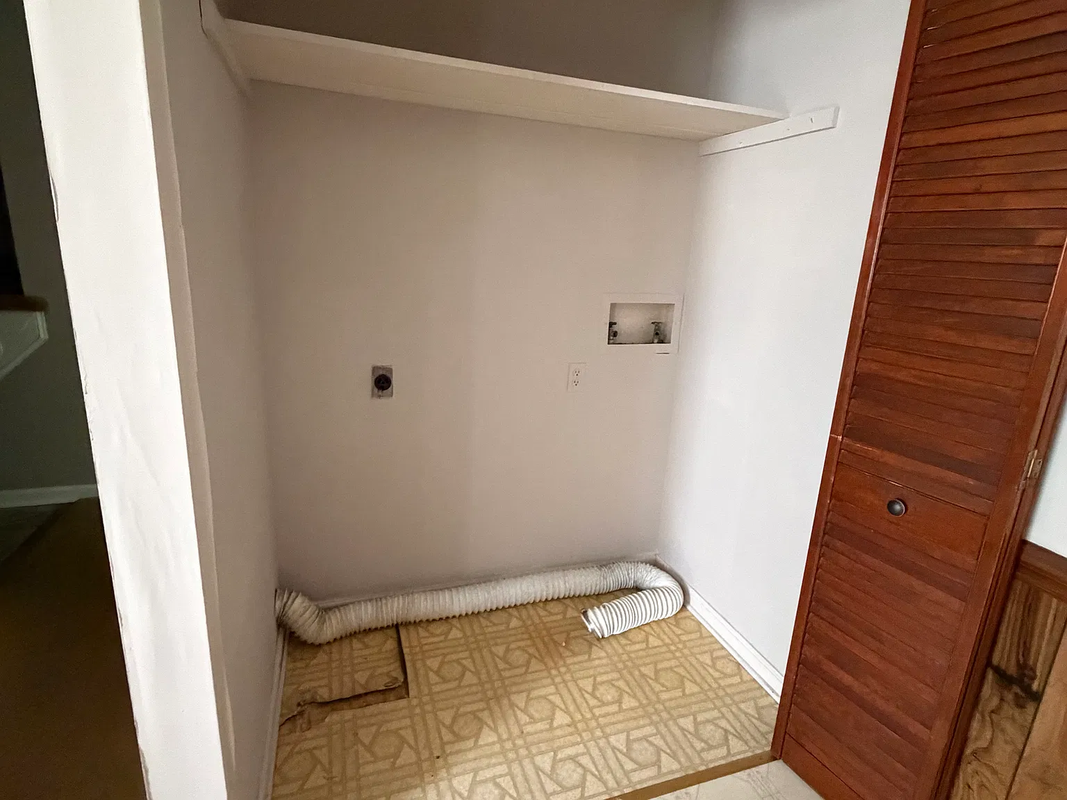 2 bed, 1.5 bath, 1344 sqft, $1,200 — Photo 4