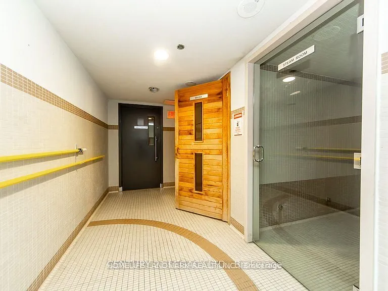 190 Borough Dr #1010 — Photo 12