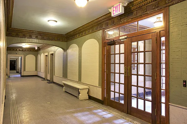 Rented by Julianna Realty Corp | media 6