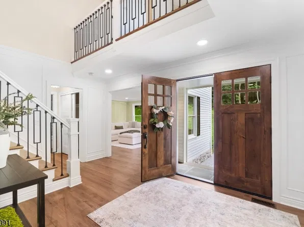 31 Warren Cutting, Chester Twp., NJ 07930