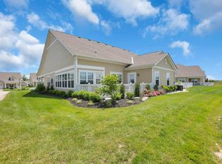 614 Newport Ln, Hebron, OH 43025