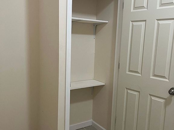 3rd image of 395 W Liberty St #1