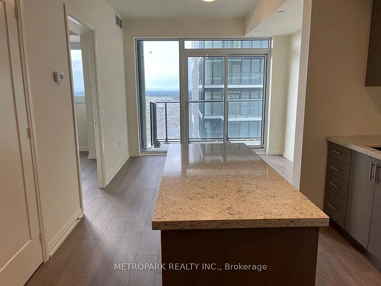 9000 Jane St #1506 — Photo 24