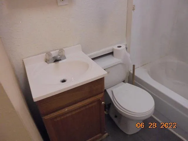 1 bed, 500 sqft, $680 — Photo 2