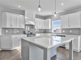 17110 W 164th St, Olathe, KS 66062