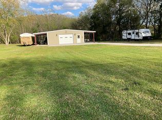 135 N Riverview Ln, Mountain View, AR 72560