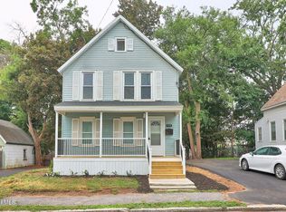 930 Bradt St, Schenectady, NY 12306