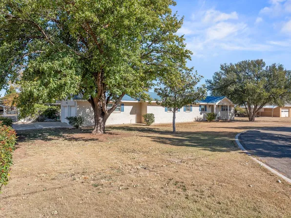 1313 E Us Highway 82, Crosbyton, TX 79322