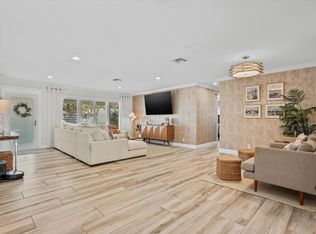 1096 SW 16th St, Boca Raton, FL 33486