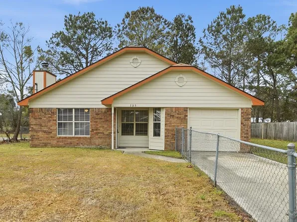 735 Kadi Ln, Hinesville, GA 31313
