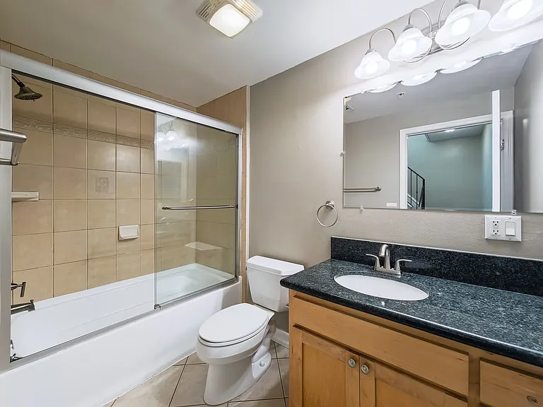 5237 Willowcrest Ave — Photo 18