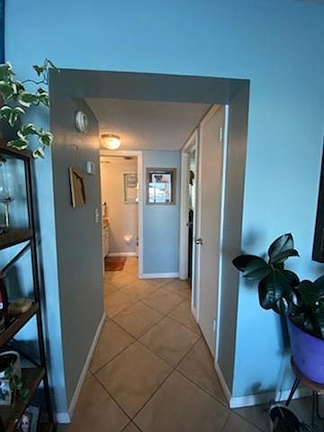 2nd image of H104-8828 Baypointe Cir #H104
