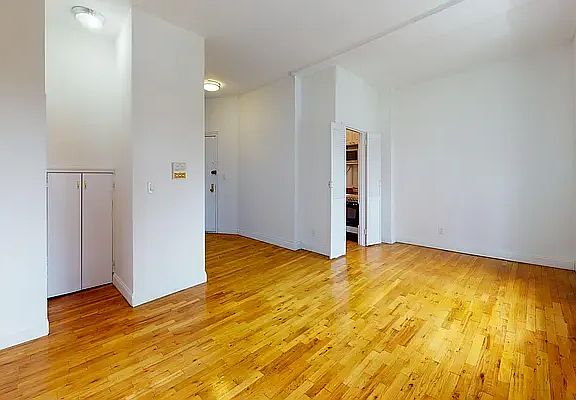 2nd image of 399 E 78th St APT 1A