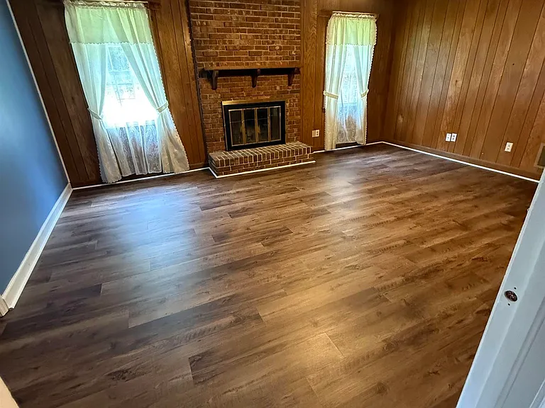 9414 Puritan Rd — Photo 11