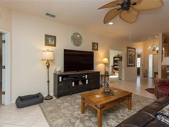 5th image of 14066 Grosse Point Ln