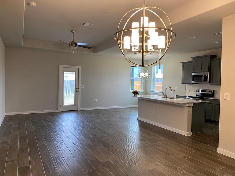 205 Citation Dr — Photo 13