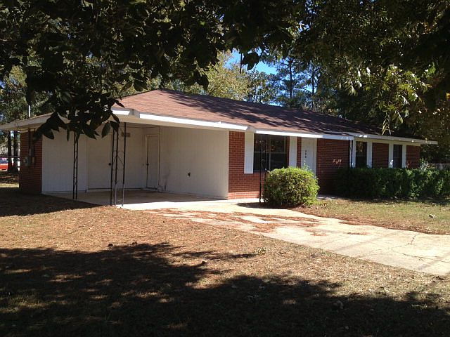 2nd image of 346 State Docks Rd
