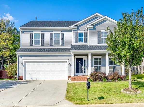 673 Stonehenge Dr, Rock Hill, SC 29730