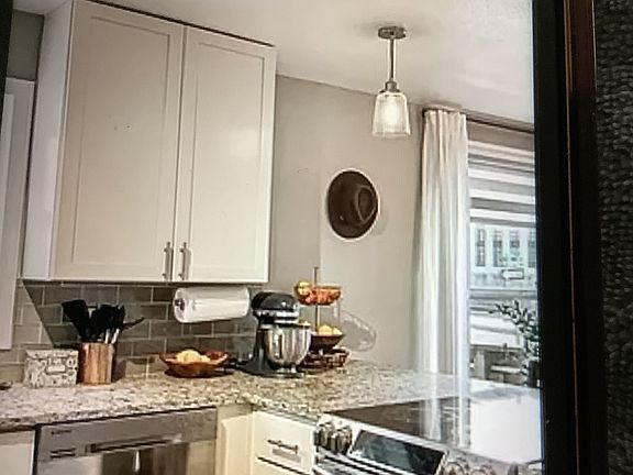 3rd image of 1194 S Washington St #1194