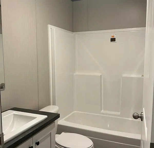 11 Club Cir — Photo 11