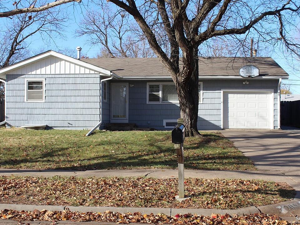 1st image of 2054 Edward St