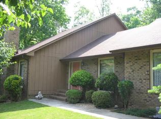 6100 Blackwood Cir, Norcross, GA 30093