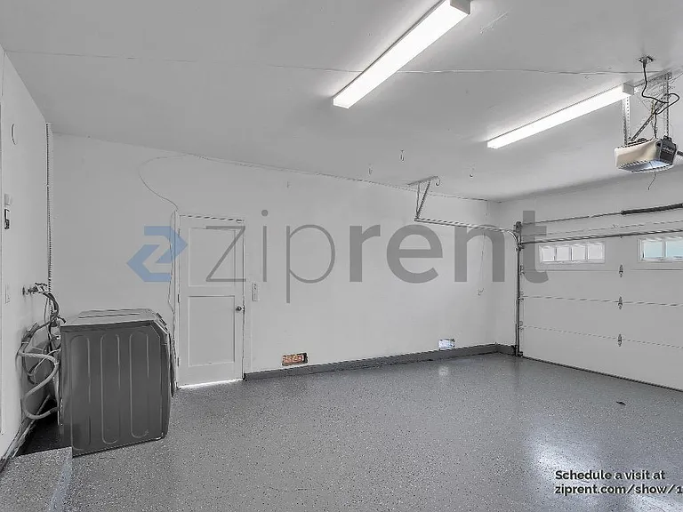166 Madelia Pl — Photo 22