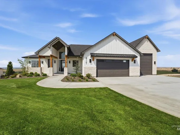 27181 Iron Horse Dr, Caldwell, ID 83607